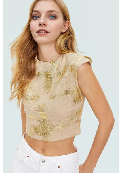 Yazlık Casual Pamuklu Crop Bluz Fitted Kesim Altın Varaklı Dijital Baskı Modern Stil Premium Kalite