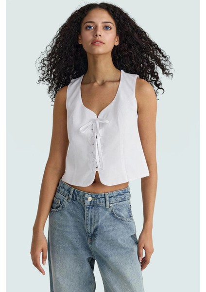 Fitted Kalıp Bluz Terrycotton Kumaş Kalp Yaka Askılı Yazlık Premium Kalite Şık Görünüm