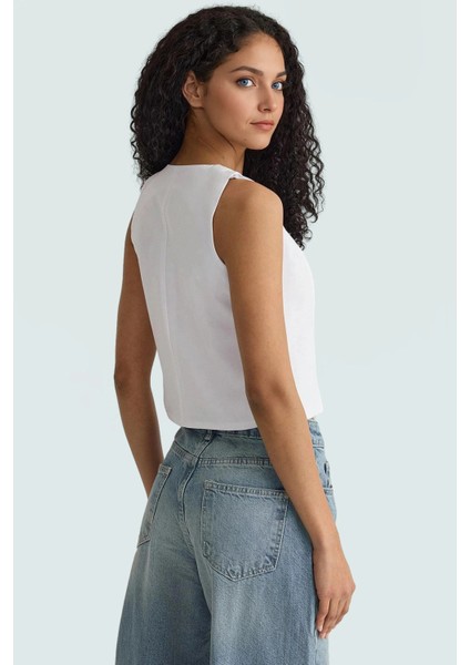 Fitted Kalıp Bluz Terrycotton Kumaş Kalp Yaka Askılı Yazlık Premium Kalite Şık Görünüm modelleri