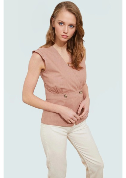Yazlık Kolsuz Bluz Pamuklu Keten Görünümlü V Yaka Düğmeli Rahat Kesim Özenle Seçilmiş fiyatları