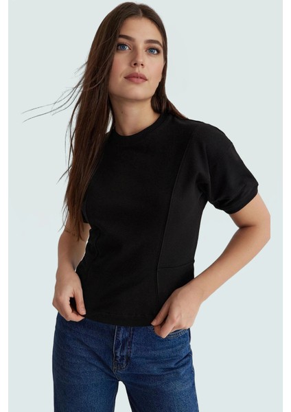 Kısa Kollu Bluz Örme Kumaş Bisiklet Yaka Fitted Yazlık Kombinler Için Uzun Ömürlü