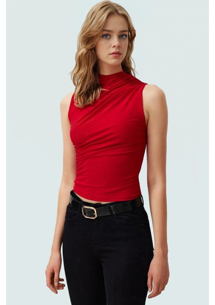 Yazlık Örme Bluz Vücuda Oturan Dik Yaka Kolsuz Esnek Özenle Seçilmiş Mükemmel Uyum