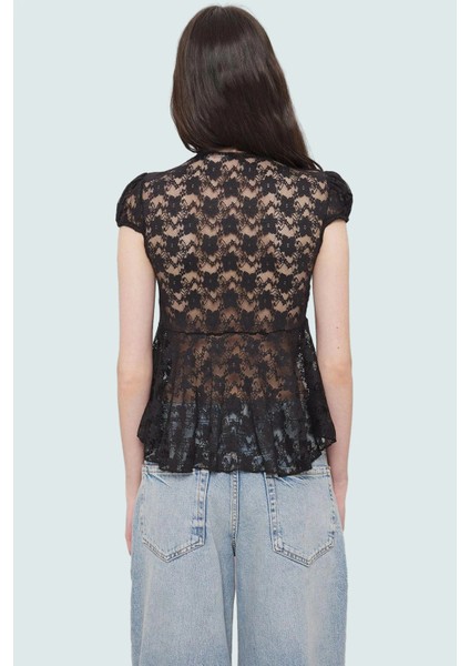 Asimetrik Dantel Bluz Fitted Kalıp V Yaka Renk Regular Boy Örme Kumaş Gündüz Gece Kullanımı modelleri