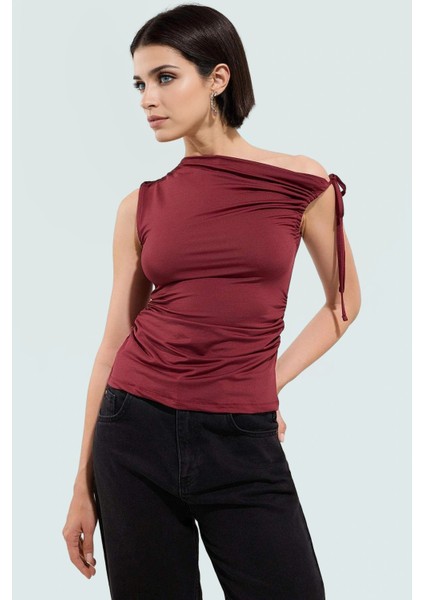 Yazlık Kolsuz Bluz Fitted %100 Polyester Asimetrik Yaka Günlük Stil Modern fiyatları