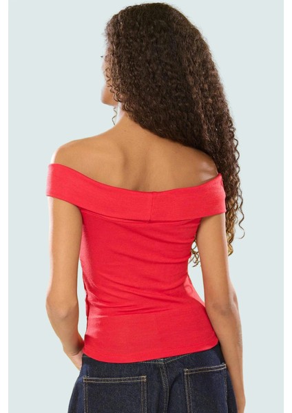 Fitted Crop Bluz Renk Carmen Yaka 97% Viskoz Yazlık Şık Görünüm Uzun Ömürlü modelleri