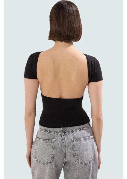Şık Crop Bluz Nefes Alan Örme Kumaş Sırt Dekolteli Fitted Kalıp Günlük Kullanım Için modelleri