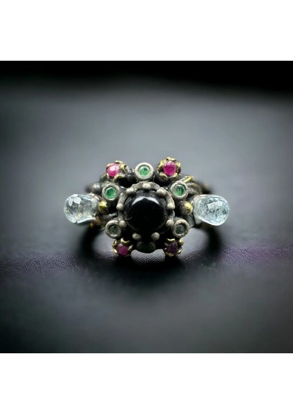 Siyah Safir, Akuamarin, Zümrüt ve Yakut Taşlarından Oluşan Tasarım Yüzük fiyatları