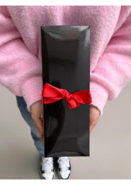 Kiza Hediye Kırmızı Gül ve Pembe Ayıcık Sevgiliye Hediye Kadina Hediye Ablaya Hediye Kiz Kardese fiyatları