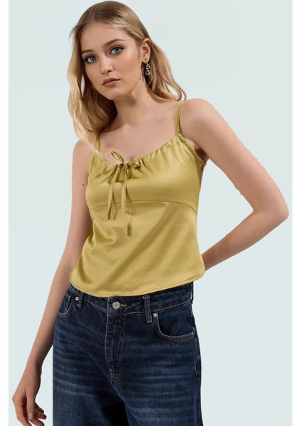 Regular Kalıp Saten Bluz Kolsuz Ince Askılı Rahat Günlük Kaliteli Işçilik Modern Stil fiyatları