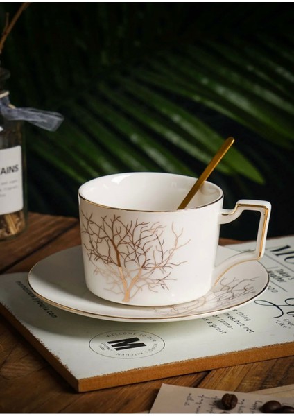 Hayat Ağacı Desenli Tek Kişilik Çay Fincanı, 240 Ml, Beyaz Renk