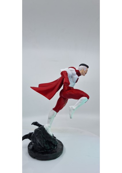 Omni-Man Omni Man Invincible 18 cm Figür
