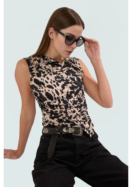 Şık Çok Asimetrik Bluz Polyester Örme Fitted Kalıp Dik Yaka Kaliteli Işçilik