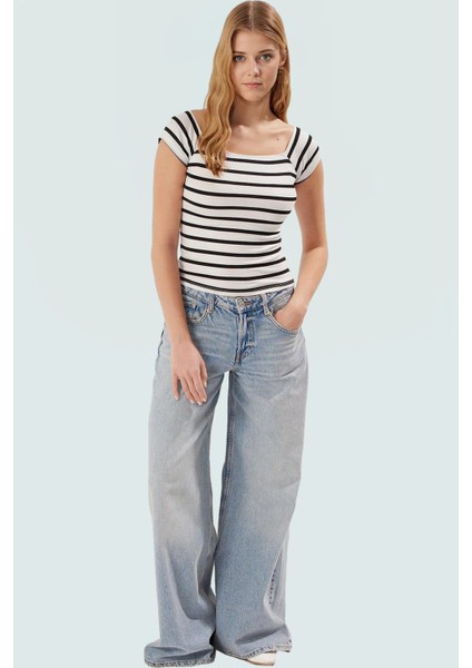 Çizgili Fitted Crop Bluz Vücut Hatlarını Vurgular Yazlık Günlük Kullanım Için