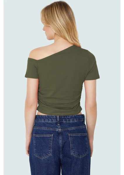 Asimetrik Yaka Basic Crop Bluz Örme Pamuklu Kumaş Yazlık Günlük Kombin Trend Tasarım modelleri