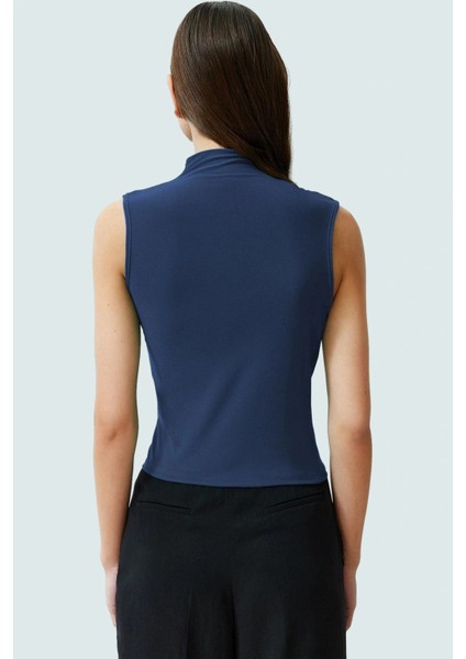 Yazlık Örme Bluz Vücuda Oturan Dik Yaka Kolsuz Esnek Özenle Seçilmiş Mükemmel Uyum modelleri