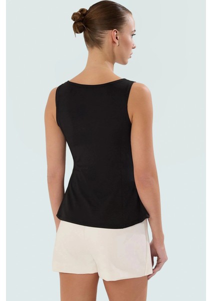 Yazlık Micro Örme Bluz Fitted Kalıp Bisiklet Yaka Peplum Detay Modern Stil Rahat ve Şık modelleri