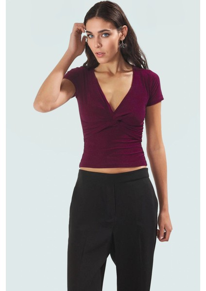 Yazlık Örme Bluz Düğüm Detay V Yaka Fitted Kalıp Rahat Kullanım Premium Kalite