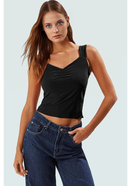 Yazlık Crop Bluz V Yaka Fitted Kalıp Sandy Dokuma Kaliteli Işçilik Mükemmel Uyum fiyatları