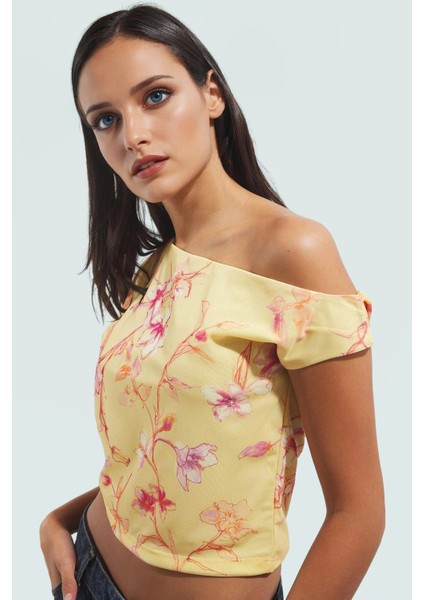 Çiçek Desenli Astarlı Polyester Bluz Asimetrik Yaka Kısa Kol Yazlık Örme Dayanıklı Malzeme fiyatları