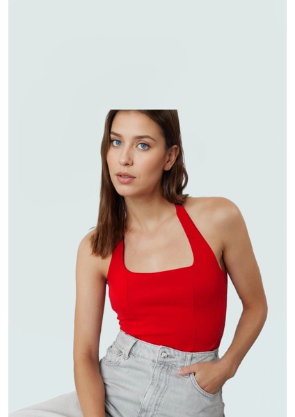 Rahat ve Şık Scuba Krep Crop Bluz Halter Yaka Polyester Karışımı Özenle Seçilmiş