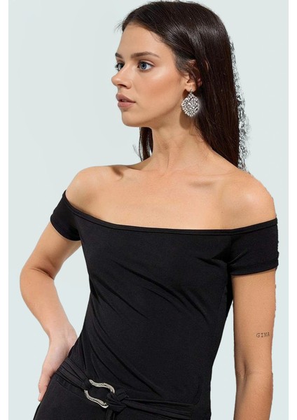 Rahat Yazlık Örme Bluz Uzun Kemer Detaylı Carmen Yaka Kaliteli Işçilik Seçkin Malzeme fiyatları