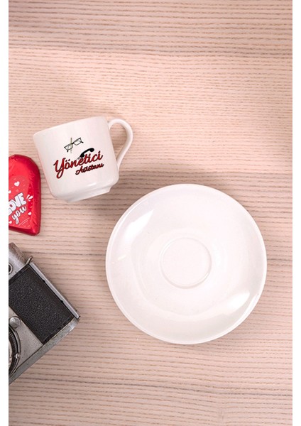 Şık ve Zarif Porselen Kahve Fincanı, Günlük Kullanıma Uygun Tasarım fiyatları