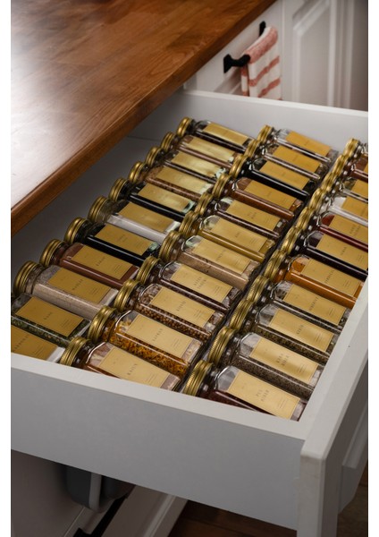 36'lı Şeffaf Pleksi Standlı Cam Kapaklı Baharatlık Seti Etiket Fırça Huni Hediyeli