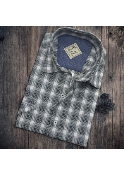 Erkek Klasik Rahat Kesim Ekoseli Kısa Kollu Gömlek fiyatları