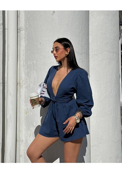 Derin V Yaka Belden Oturan Sırt Dekolteli Mini Keten Doğal Kumaşlı Yazlık Tatil Şortlu Tulum modelleri