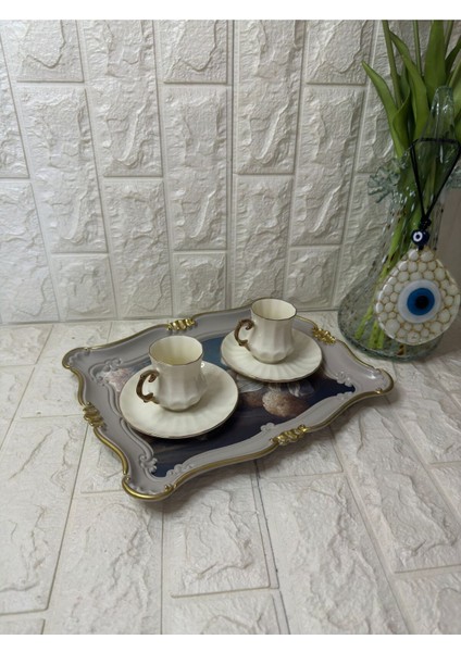 Altın Dekorlu Ekru 2'li Kahve Fincan Takımı, Şık ve Zarif Tasarım.