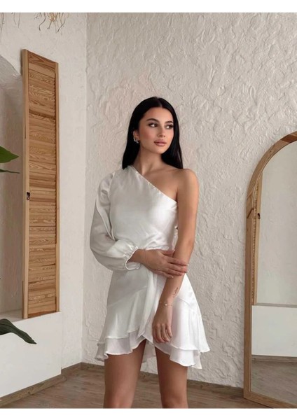 Soft Saten Tek Omuz Tek Kol Asimetrik Katlı Dalgalı Mini Kokteyl Davet Gece Elbisesi