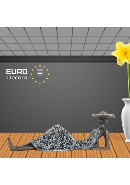 Dekoratif Modern Şapkalı Kadın Heykel Biblo Polyester Ev ve Ofis Aksesuar 24X9 cm