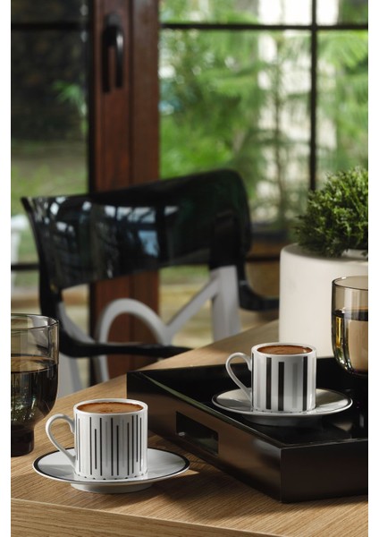 Renkli 4'lü Kahve Takımı, 2 Kişilik, Şık ve Kullanışlı Ev Dekoru Aksesuarı