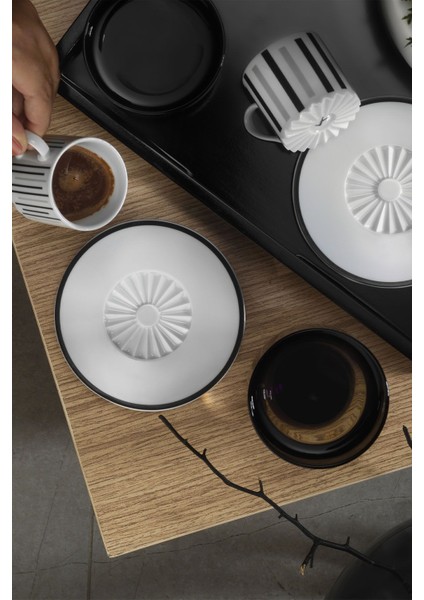 Renkli 4'lü Kahve Takımı, 2 Kişilik, Şık ve Kullanışlı Ev Dekoru Aksesuarı fiyatları