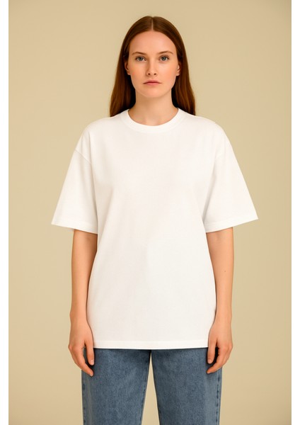 Kadın Beyaz Oversize Bisiklet Yaka %100 Pamuk Düz Basic Yazlık T-Shirt