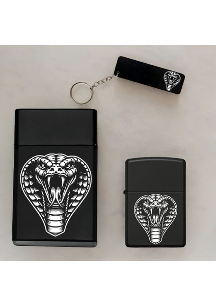 Kobra Desenli Kişiye Özel Isimli Çakmak,metal Tabaka ve Anahtarlık Seti - 3'lü Hediye Set fiyatları