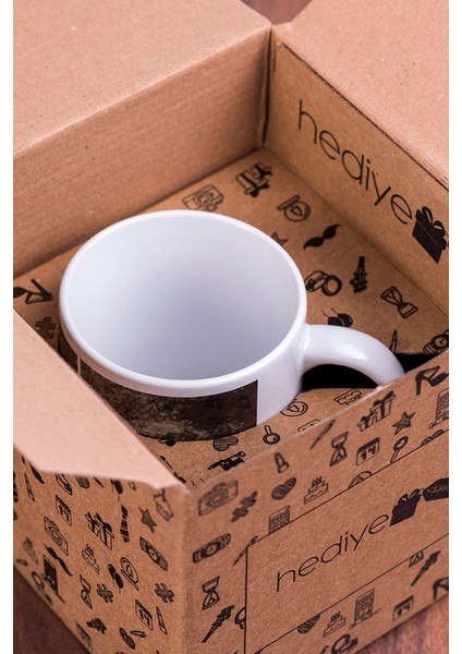 Ş Harfi Çiçekli Altın Kahve Fincanı, Şık ve Zarif Tasarım fırsatları