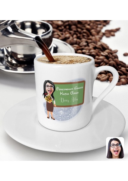 Kişiye Özel Öğretmen Karikatürlü Türk Kahvesi Fincanı, Renkli ve Şık Tasarım