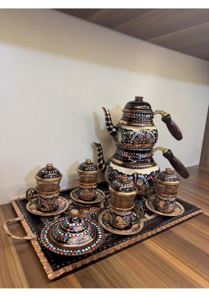 4'lü Bakır Çay Seti, Tepsili, Çaydanlık ve Lokumluk ile Şık Tasarım