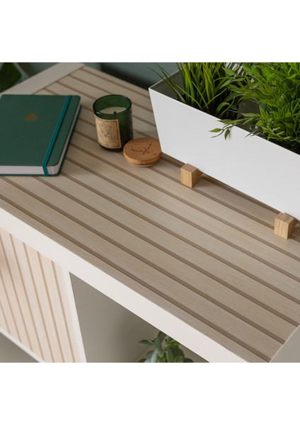 276-8209 Ahşap Panel Görünümlü Kendinden Yapışkanlı Folyo ( 67 cm x 2 mt )