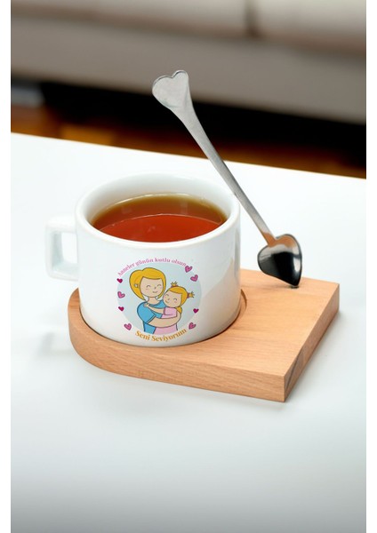 Anneye Özel Sevgi Dolu Beyaz Çay Fincanı Hediye modelleri