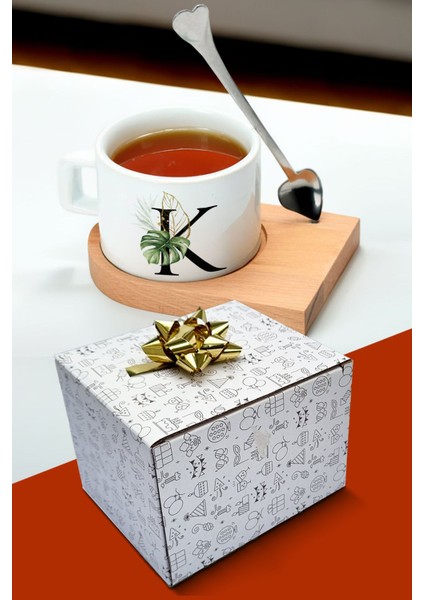 Yeşil Yapraklı ve Kaşıklı Mıknatıslı Yıl Dönümü Fincanı modelleri