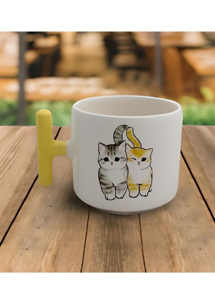 El Yapımı Yavru Kedi Tasarımlı Sarı Kulplu 200 ml Kupa, Şık ve Kullanışlı.