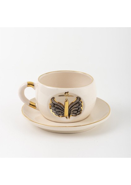 El Yapımı Siyah Melek Figürlü Çay Fincanı, Şık ve Zarif Tasarım