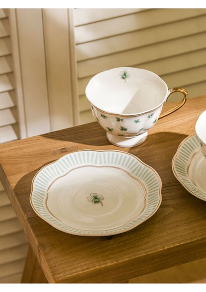 Yeşil Yonca Desenli 2 Kişilik Porselen Çay Fincan Takımı 220 ml fiyatları