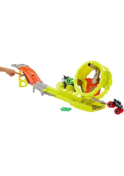 Wheels Monster Trucks Power Smashers Oyun Seti Devasa Skelesaurus, 1:64 Ölçekli Bone Shaker ve 2 Ezilmiş Araba ile Hot Wheels Monster Trucks Power Smashers Oyun Seti HXT05 fiyatları