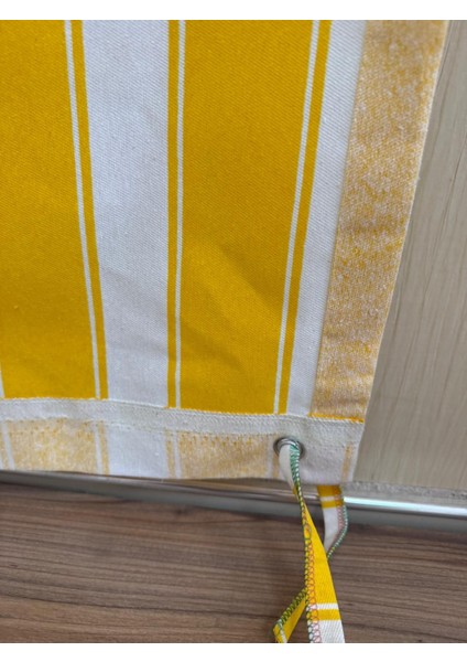 Sarı Beyaz Balkon Perdesi, Çardak Perdesi, Korniş Düğmeli ve Kuş Gözü Delikli Balkon Perdesi fırsatları