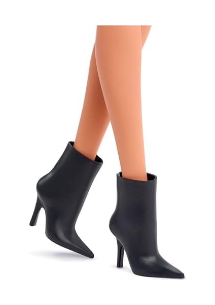 Basıcs™ Koleksiyon Moda Bebekler - Kumral Kısa Saçlı Barbie Basics Koleksiyona Uygun Bebek, Siyah Elbisesi ve Sivri Burunlu Botlarıyla Kahverengi Saçlı Model 01 JBH72 modelleri