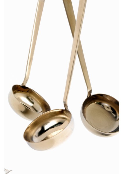 Altın Renkli Şık Sos ve Yemek Kepçesi, Dayanıklı ve Estetik Mutfak Gereci