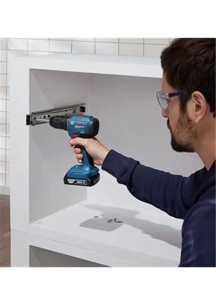 18V Akülü Delme Vidalama Makinesi, 2x2,0 Ah Akü ve Şarj Cihazı ile
